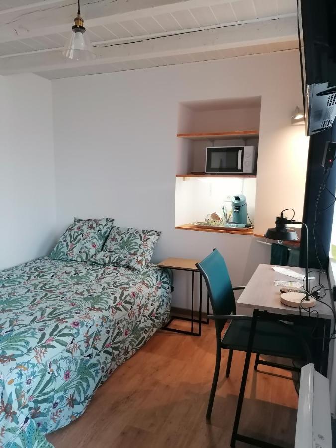 Mini Garni Vendemiaire Apartment Везул Екстериор снимка