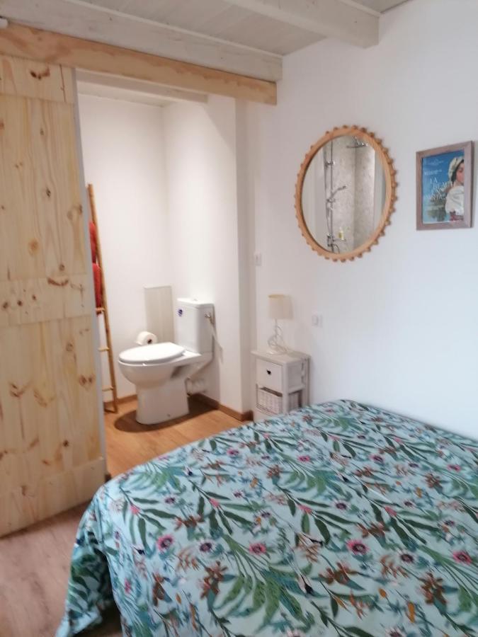 Mini Garni Vendemiaire Apartment Везул Екстериор снимка